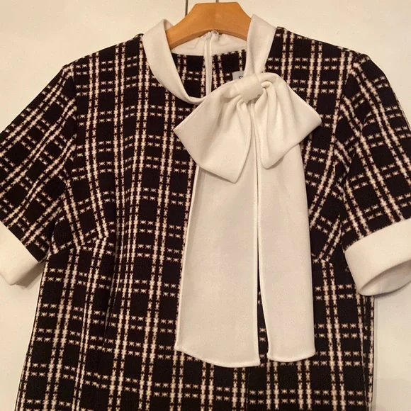 Vintage inspired cute dress! - Picture 2 of 4